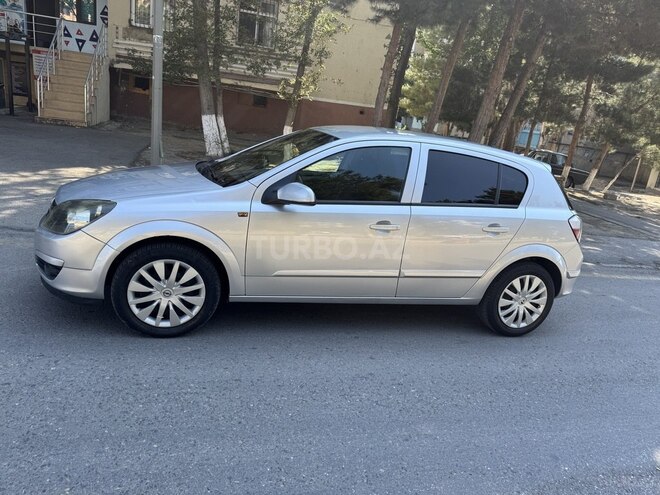 Opel Astra-2