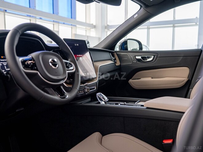 Volvo XC60-4