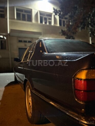 BMW 750-8
