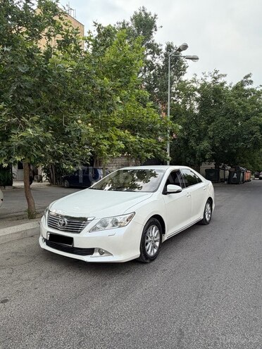 Toyota Camry-2