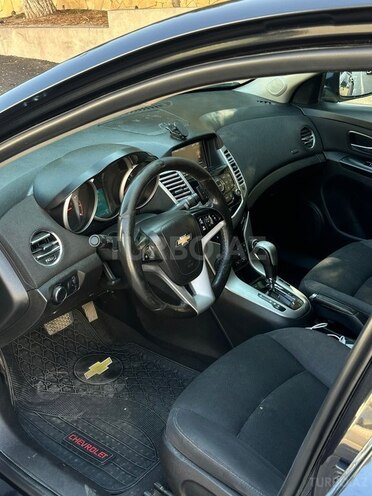 Chevrolet Cruze-6