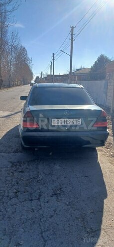 Mercedes C 180-4