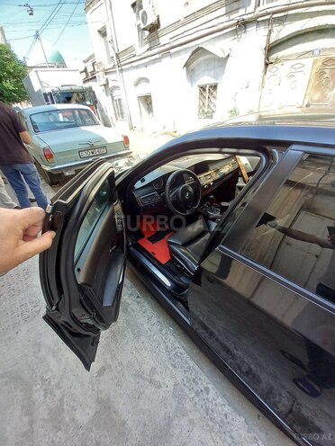 BMW 530-2