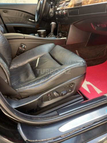 BMW 530-11