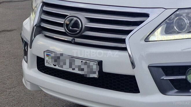 Lexus LX 570-9