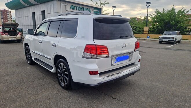 Lexus LX 570-7