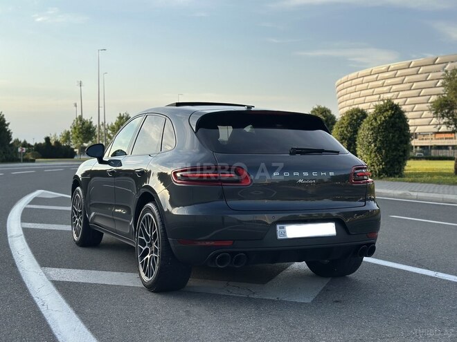 Porsche Macan-6