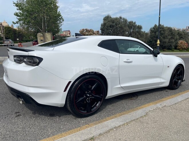 Chevrolet Camaro-9