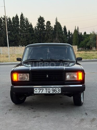 LADA (VAZ) 2107-5