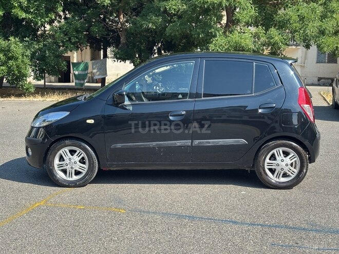 Hyundai i10-8