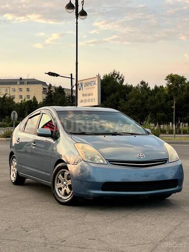 Toyota Prius-17