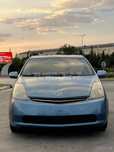 Toyota Prius-16