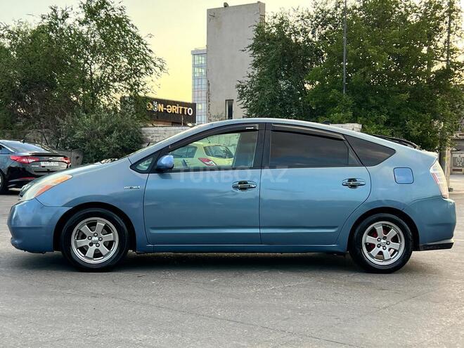 Toyota Prius-14