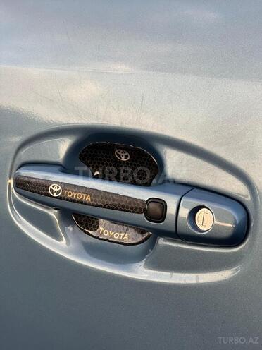 Toyota Prius-6