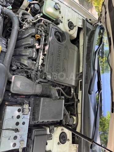 Hyundai Sonata-11