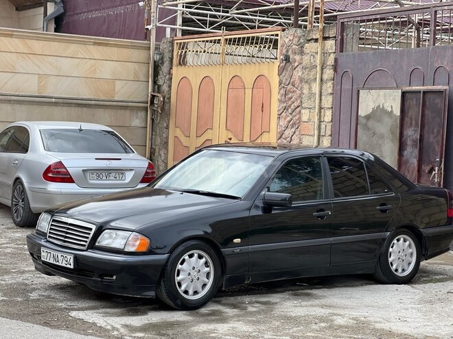 Mercedes C 180-3