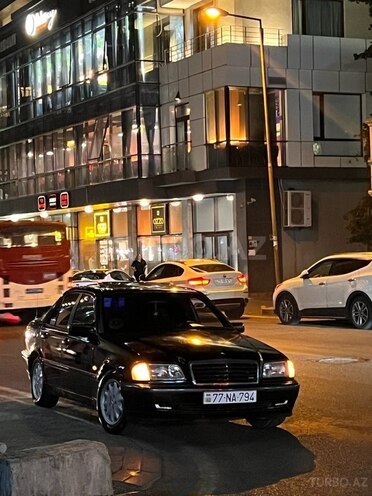 Mercedes C 180-12
