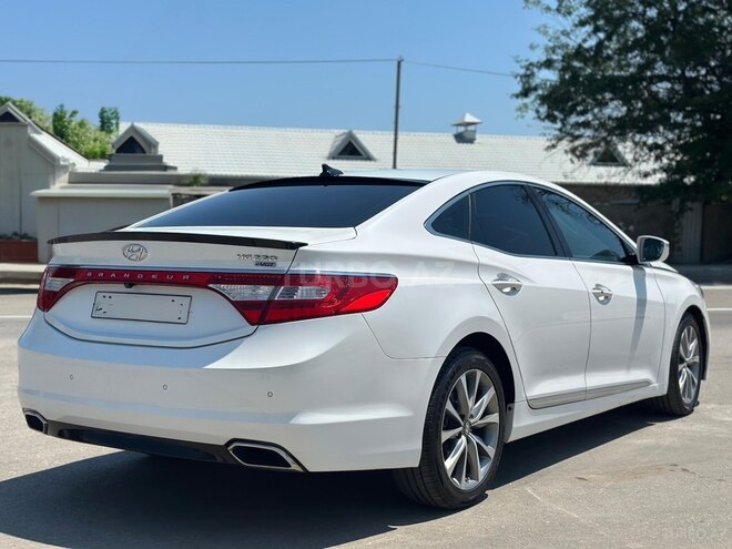 Hyundai Grandeur-8