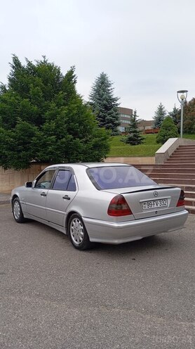 Mercedes C 180-2
