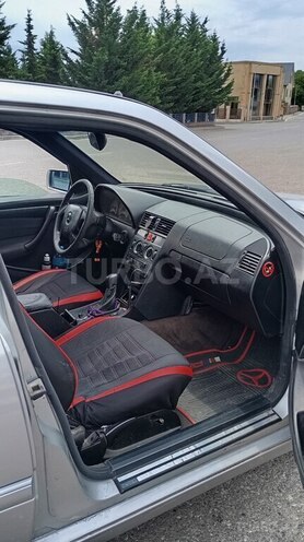 Mercedes C 180-6