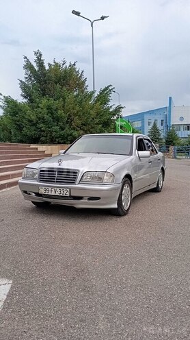 Mercedes C 180-1