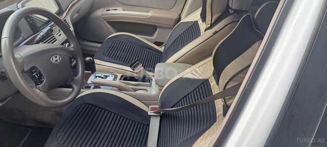 Hyundai Sonata-6