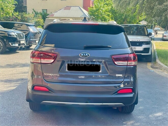 Kia Sorento-4