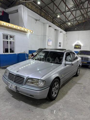 Mercedes C 200-4