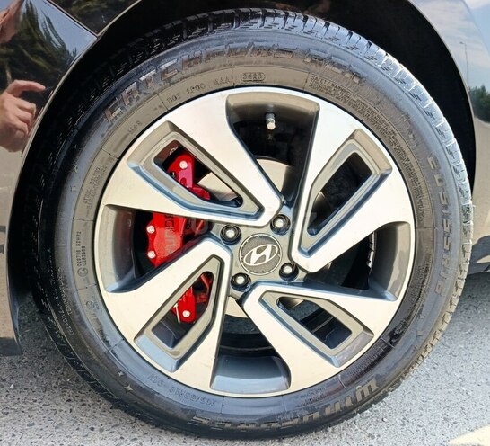 Hyundai Accent-13