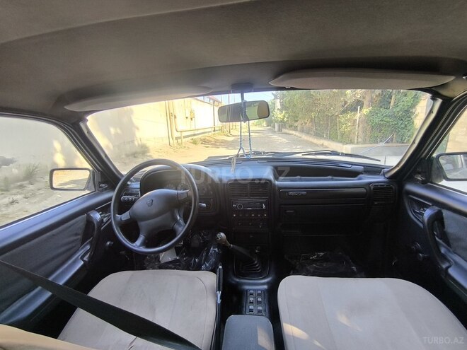 GAZ 3110 "Volga"-10