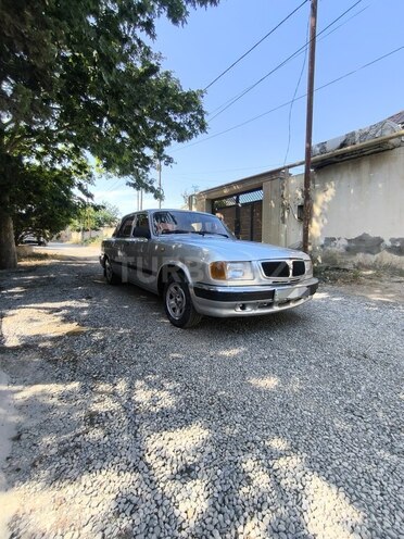 GAZ 3110 "Volga"-4