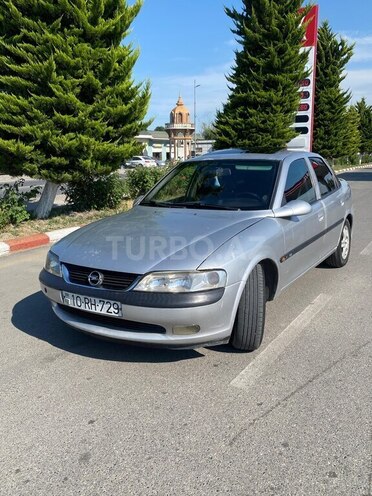 Opel Vectra-2