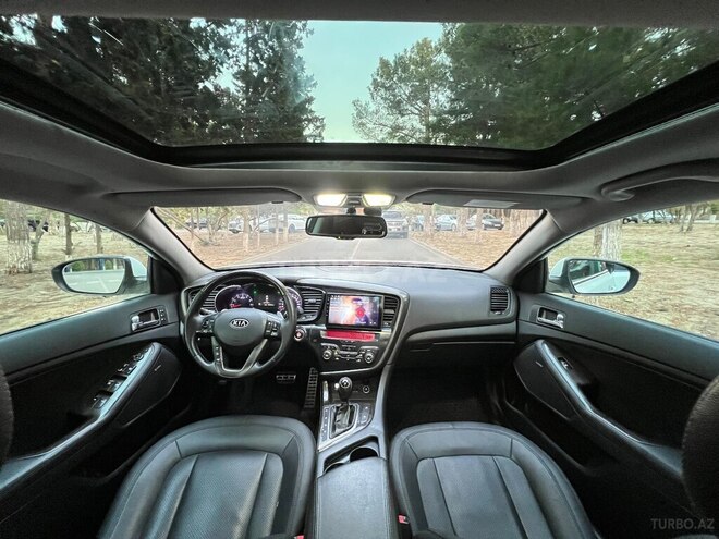 Kia Optima-11