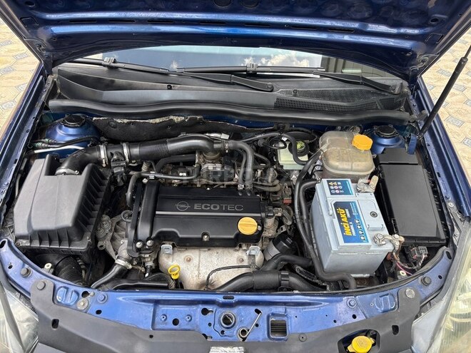 Opel Astra-13