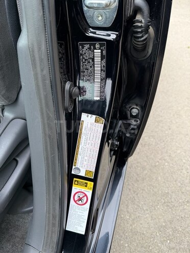 Toyota Prius-9