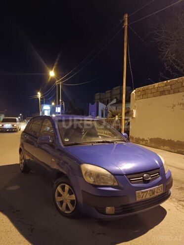 Kia Rio-1