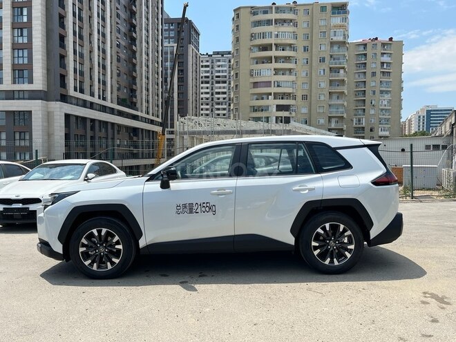 Toyota RAV4-3