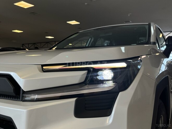 Toyota RAV4-9
