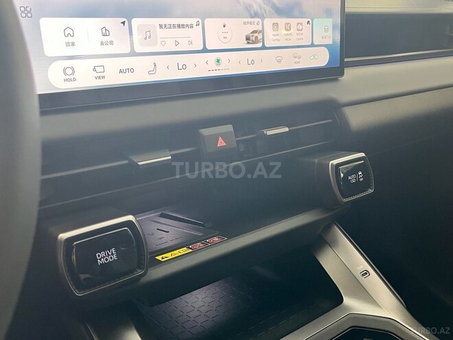 Toyota RAV4-24