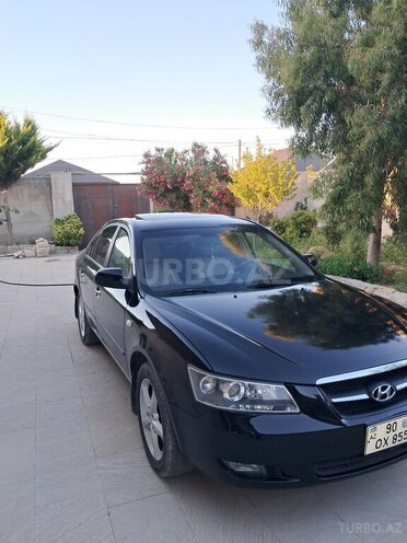 Hyundai Sonata-2