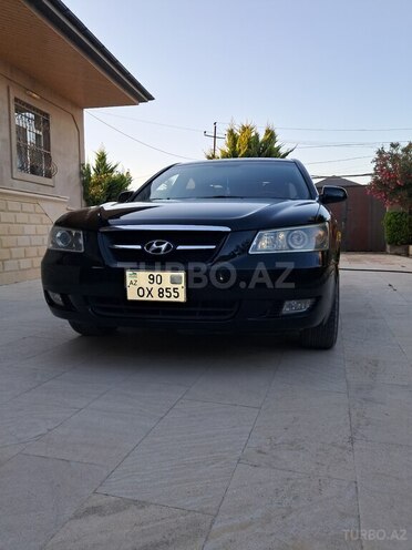 Hyundai Sonata-1
