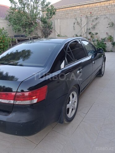 Hyundai Sonata-8