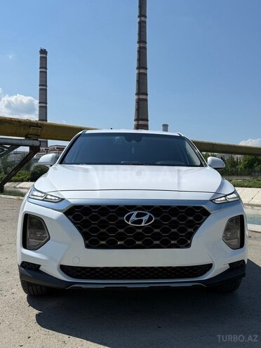 Hyundai Santa Fe-1