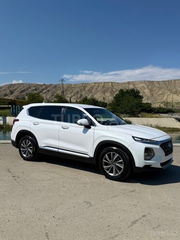 Hyundai Santa Fe-3