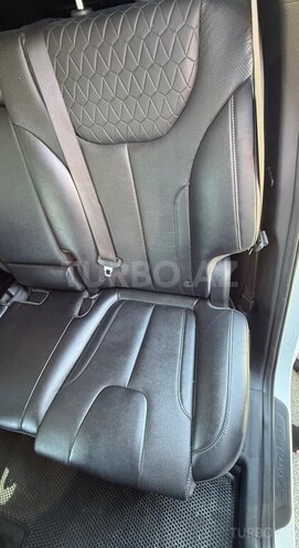 Hyundai Santa Fe-16