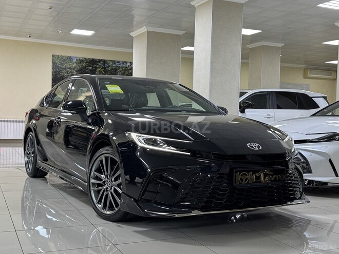 Toyota Camry-1