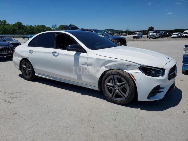 Mercedes E 350 4MATIC-3