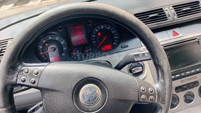 Volkswagen Passat-10