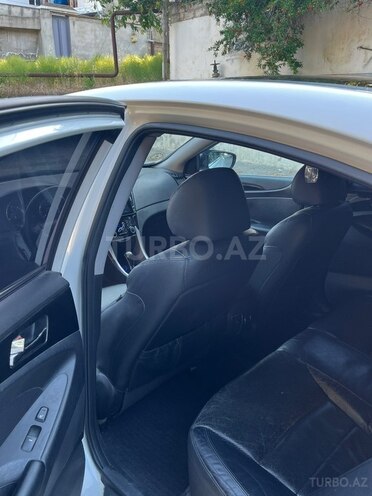 Hyundai Sonata-11