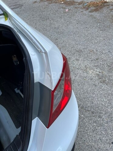 Hyundai Sonata-19